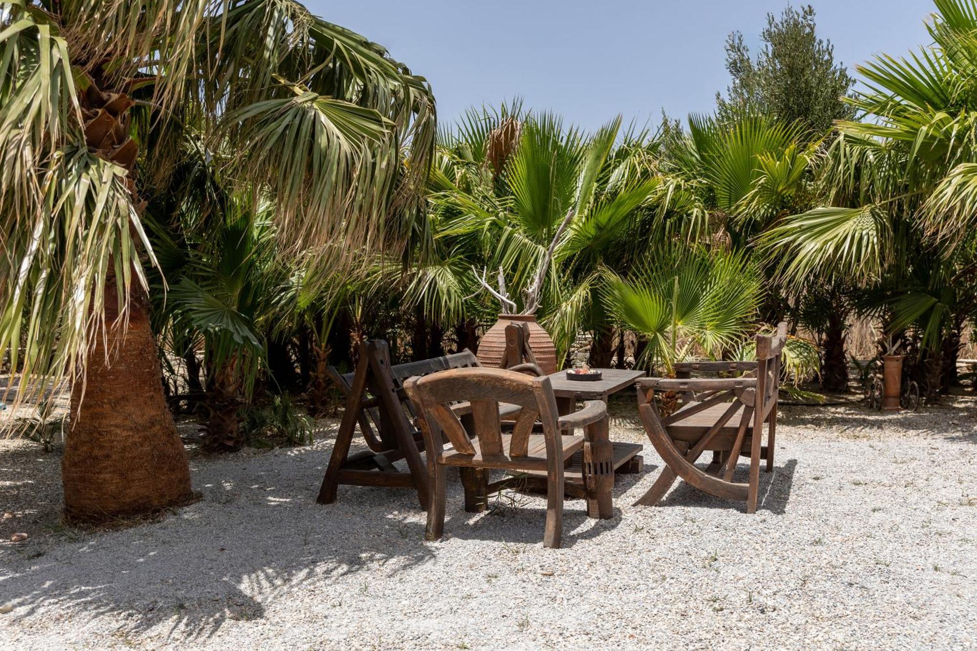 Helios Beach Studios ปลากา ภายนอก รูปภาพ