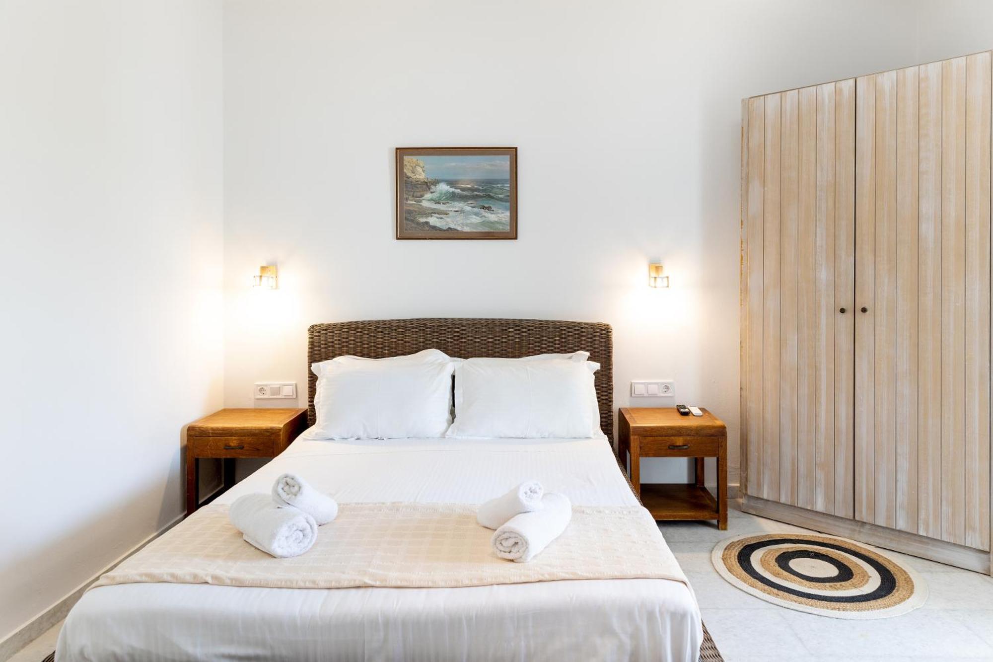 Helios Beach Studios ปลากา ภายนอก รูปภาพ