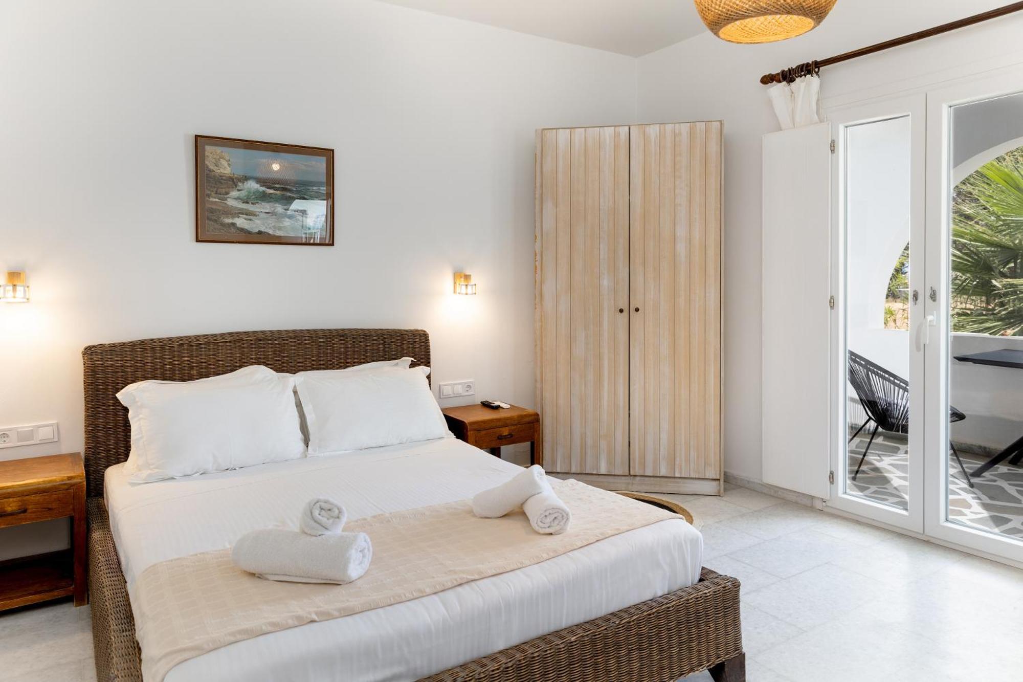 Helios Beach Studios ปลากา ภายนอก รูปภาพ